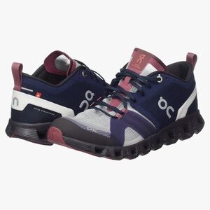 NWOT - On Running Shoes - 8